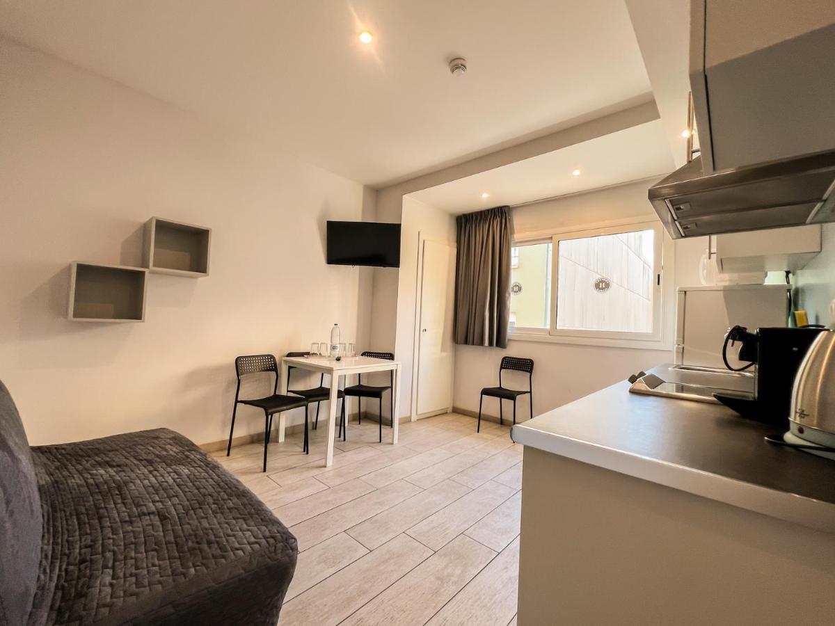 Apartamentos Comfort Calella Eksteriør bilde