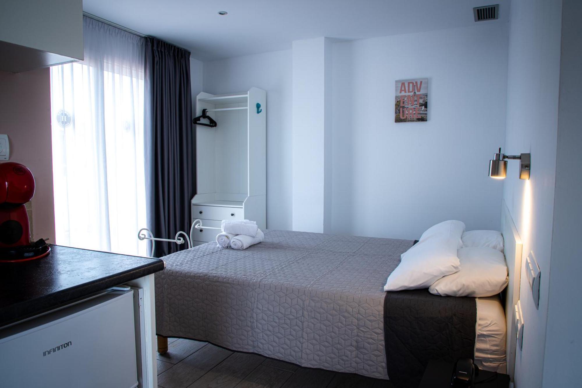 Apartamentos Comfort Calella Eksteriør bilde