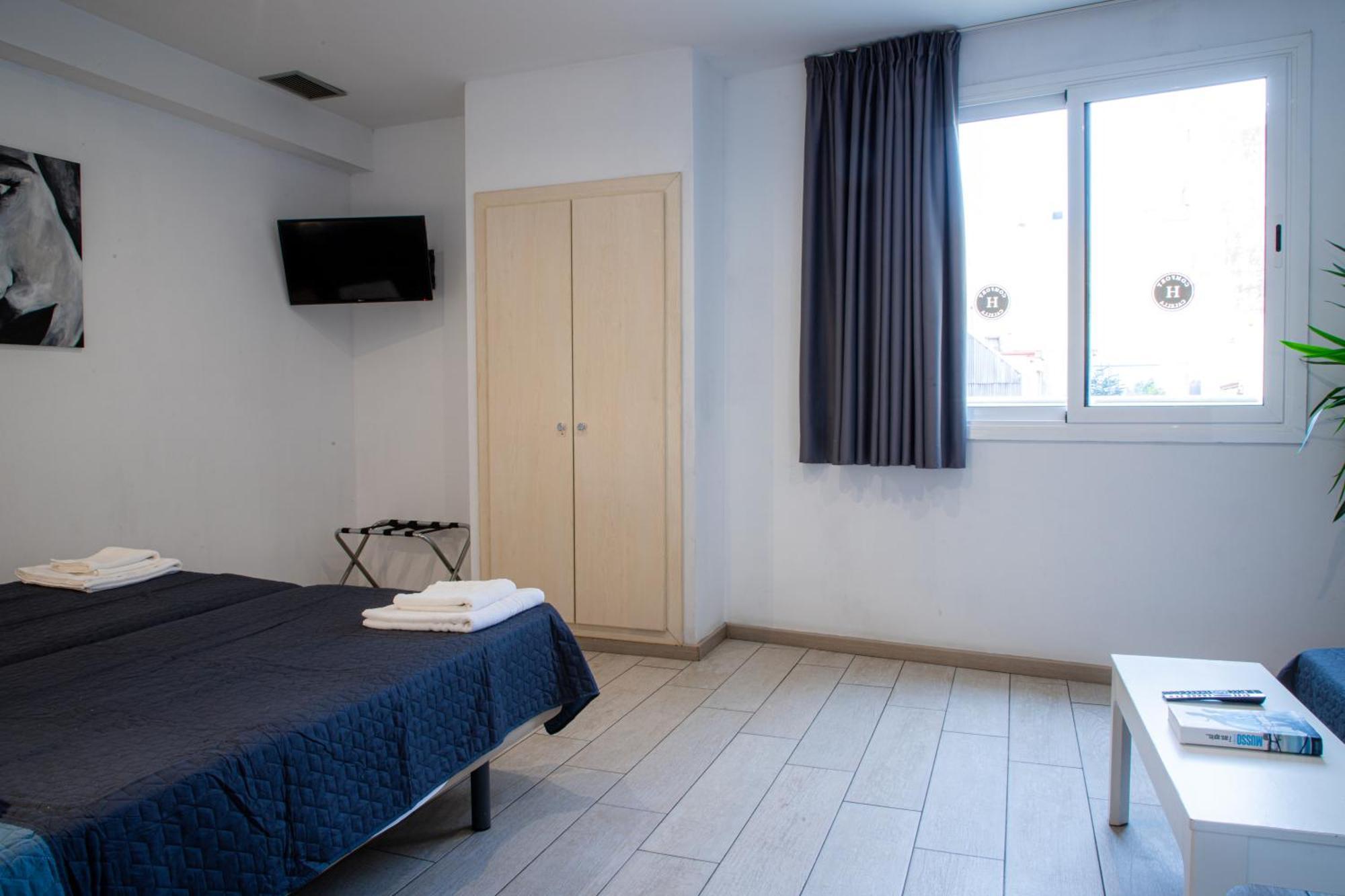 Apartamentos Comfort Calella Eksteriør bilde