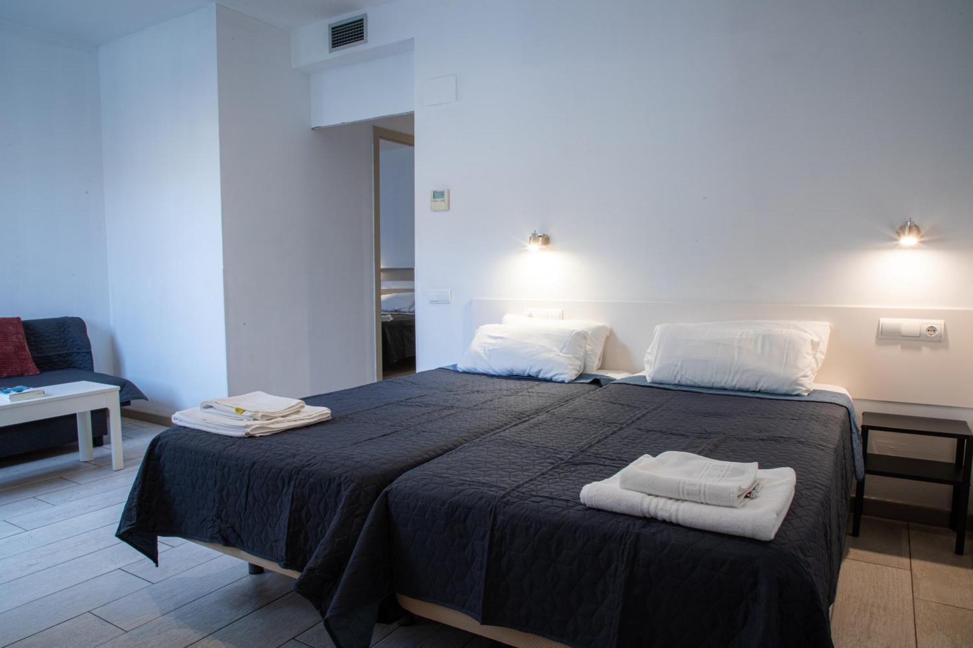 Apartamentos Comfort Calella Eksteriør bilde