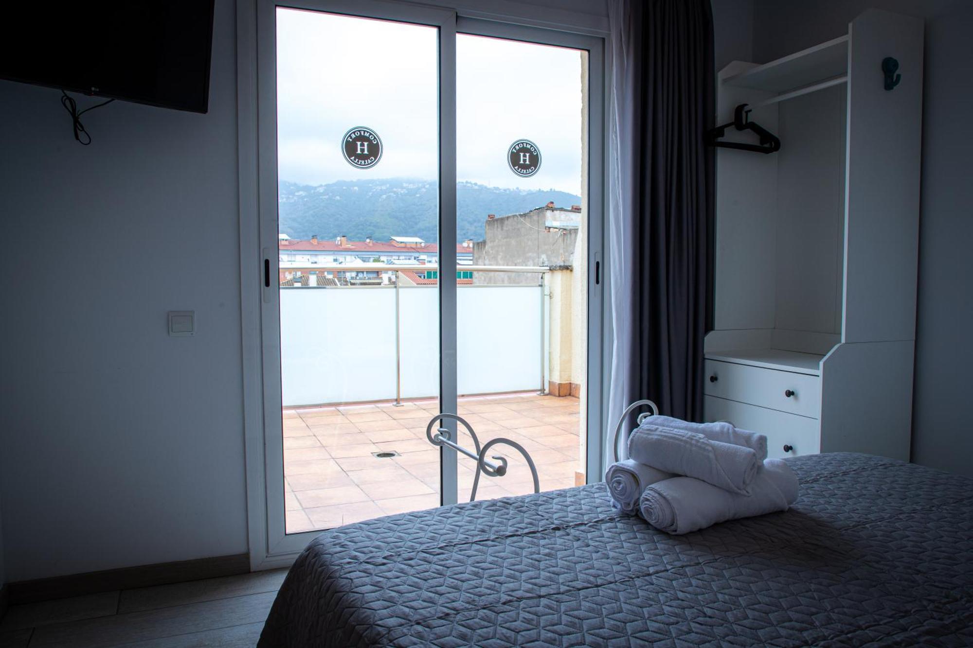 Apartamentos Comfort Calella Eksteriør bilde