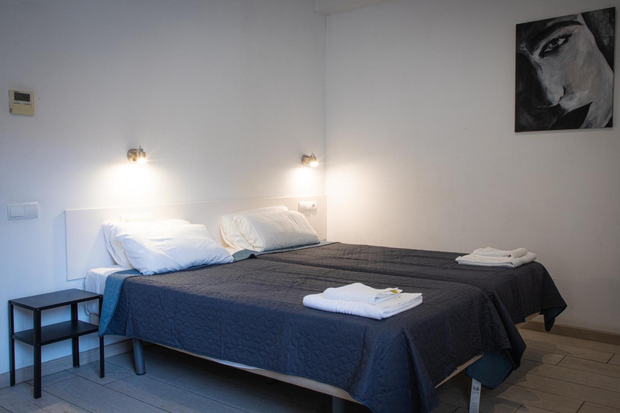 Apartamentos Comfort Calella Eksteriør bilde