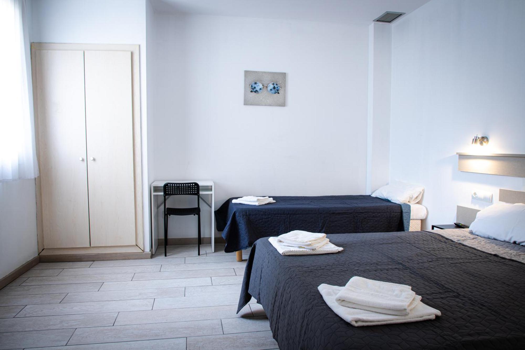 Apartamentos Comfort Calella Eksteriør bilde