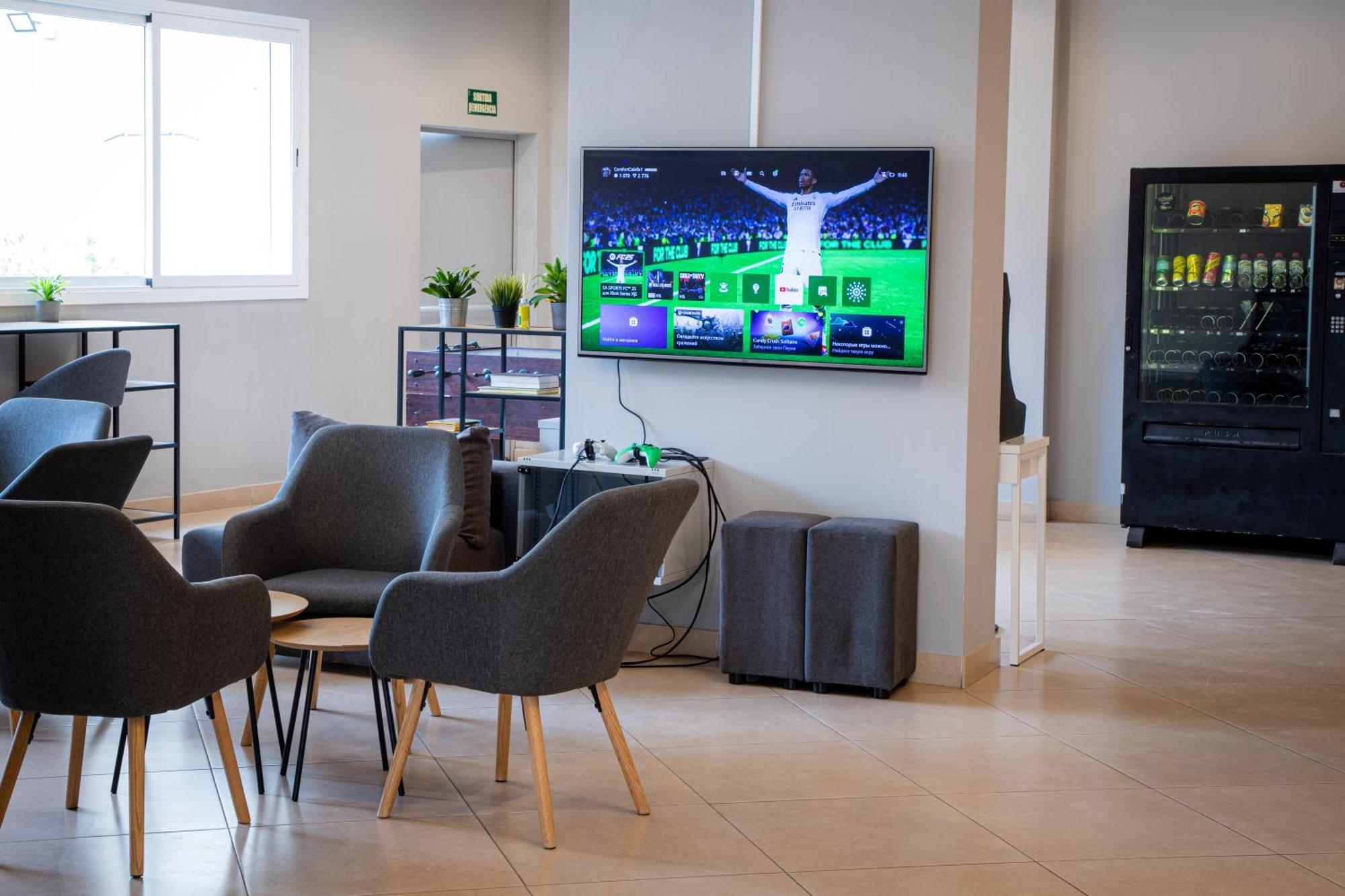 Apartamentos Comfort Calella Eksteriør bilde