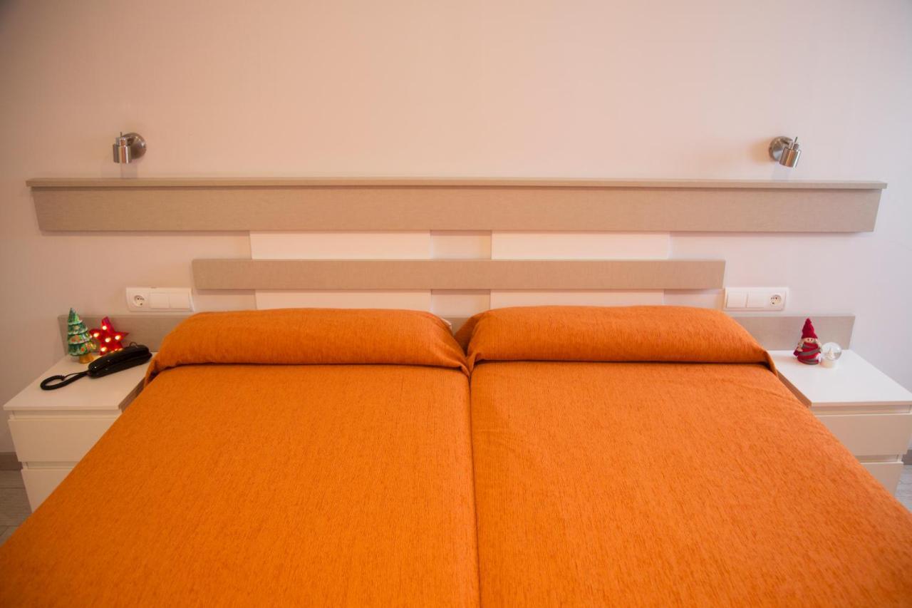 Apartamentos Comfort Calella Eksteriør bilde